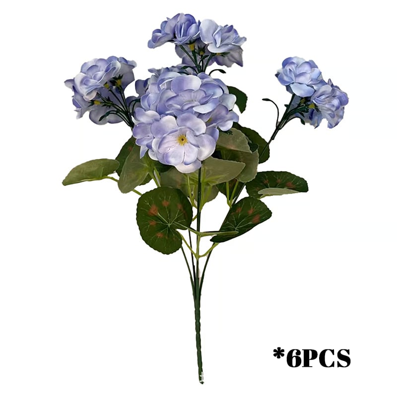 🌸 Lush, UV-Resistant Artificial Geraniums